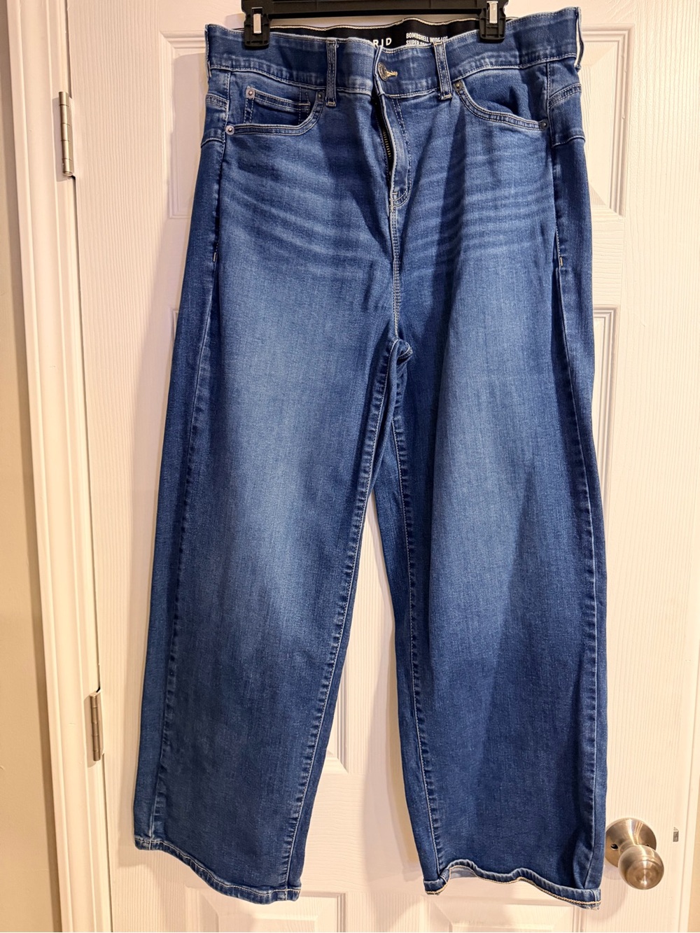 Torrid Bombshell Wide Leg Super Soft Jeans Size 14R